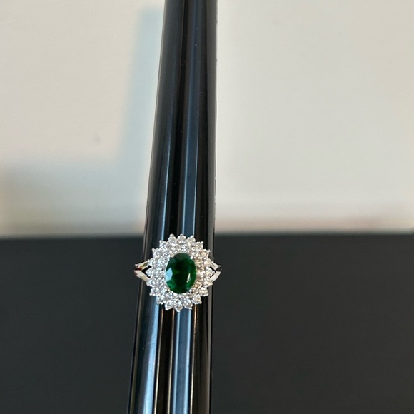 Green ring 14 k gold plated ring - Picture 3 of 6